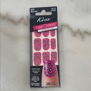 Kiss Vibrant Pink and Black Leopard Nail Strips